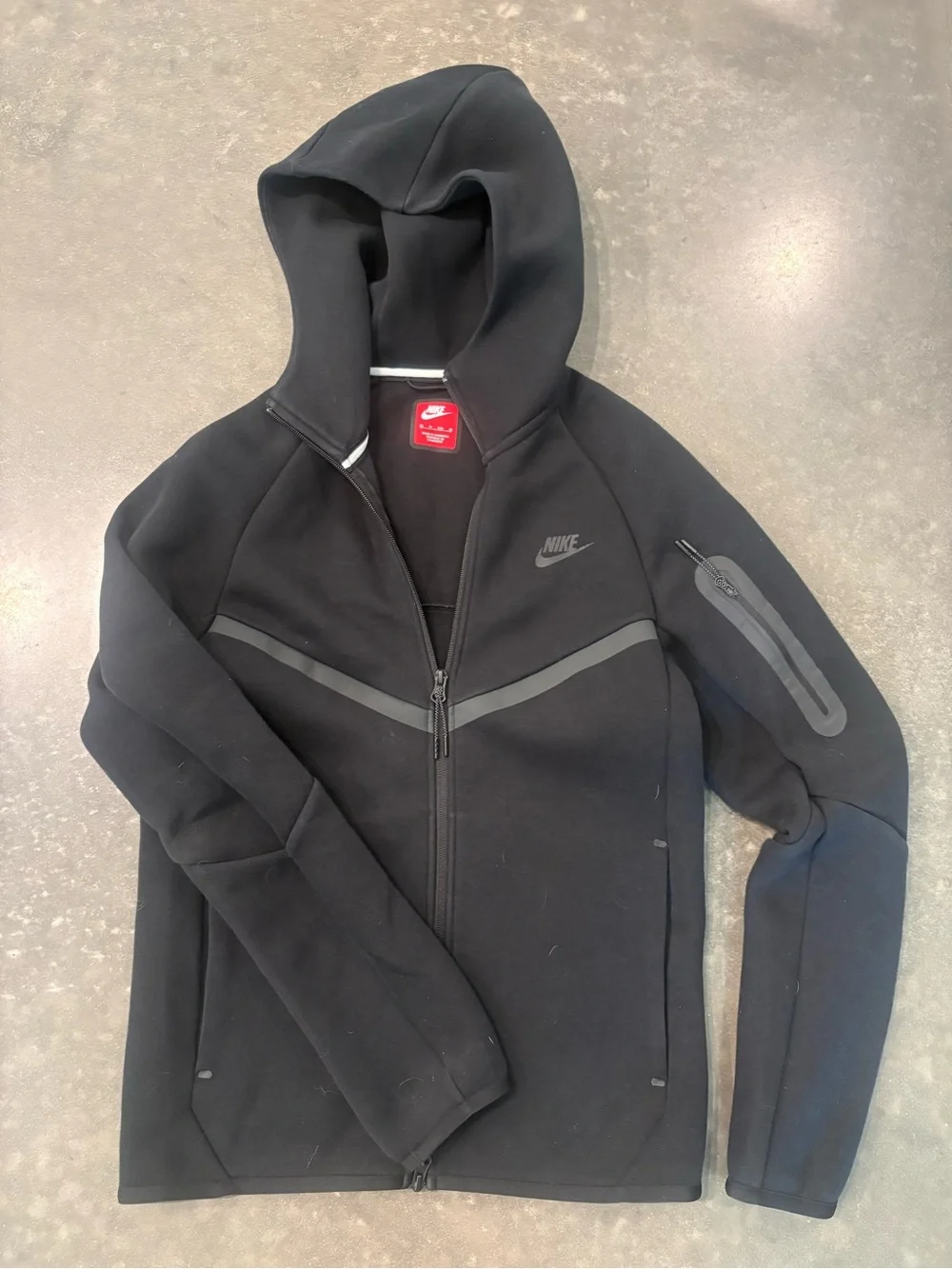 Nike lightweight insulated